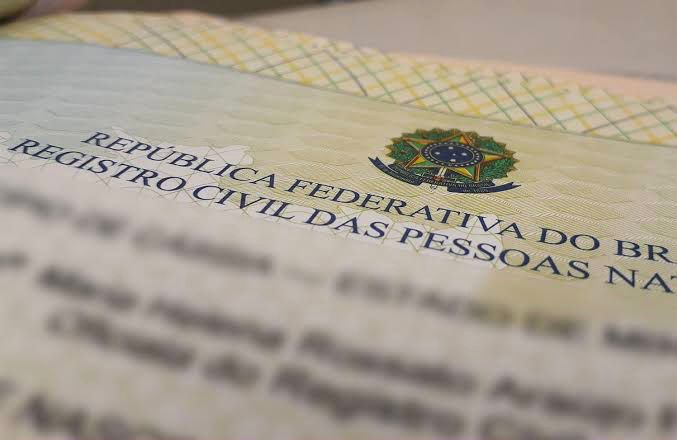 notícia Esforços dos cartórios no país refletem na redução histórica do sub-registro de crianças e na garantia da cidadania