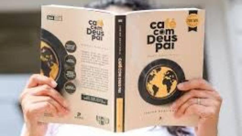 notícia Celebre o Dia das Mães com uma Viagem Literária : 57% dos leitores no país são mulheres