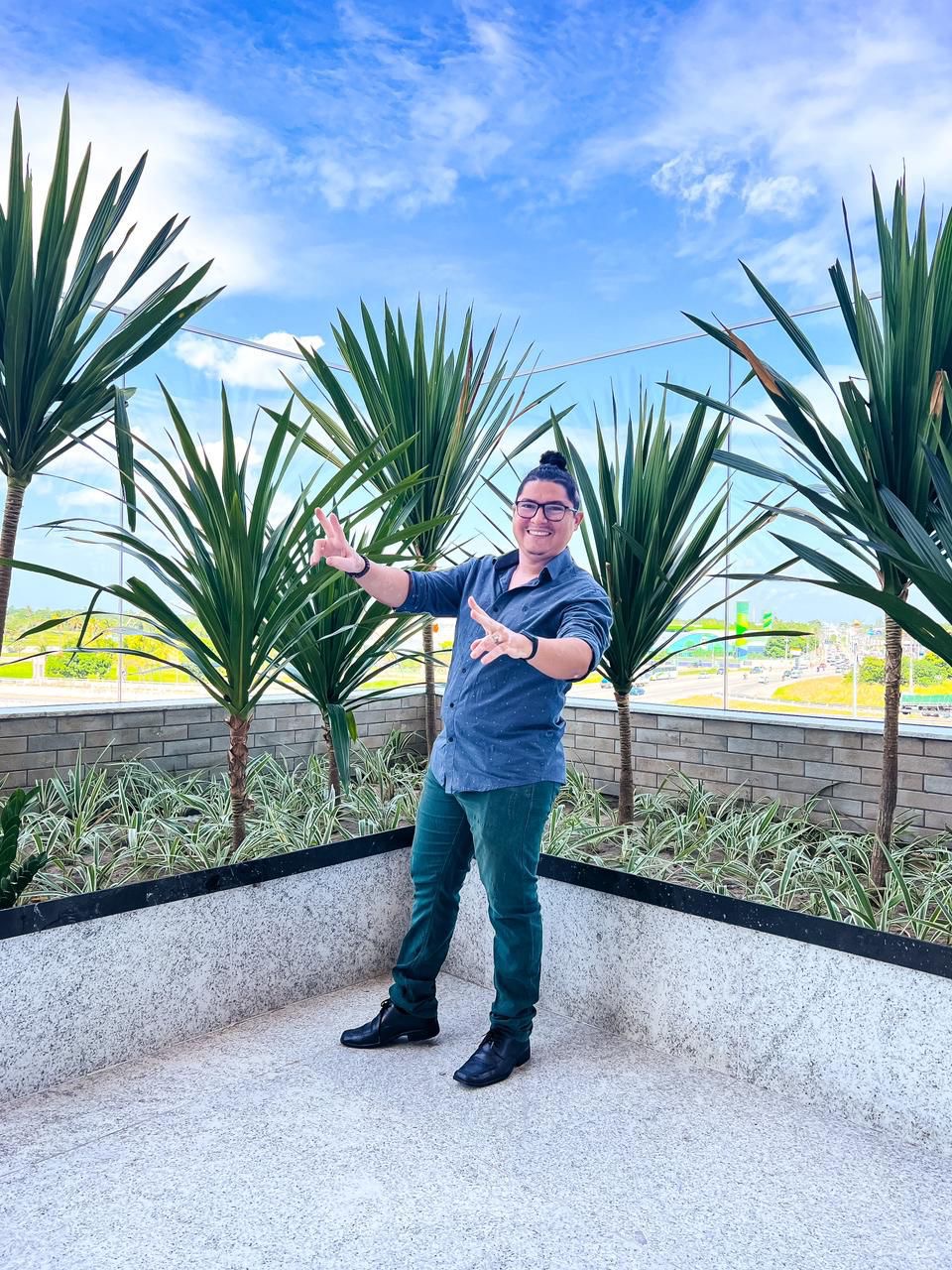 notícia O bom humor cearense com Leo di Oliveira, desembarca pela primeira vez em São Paulo, no dia 17 de maio, no Teatro Santo Agostinho