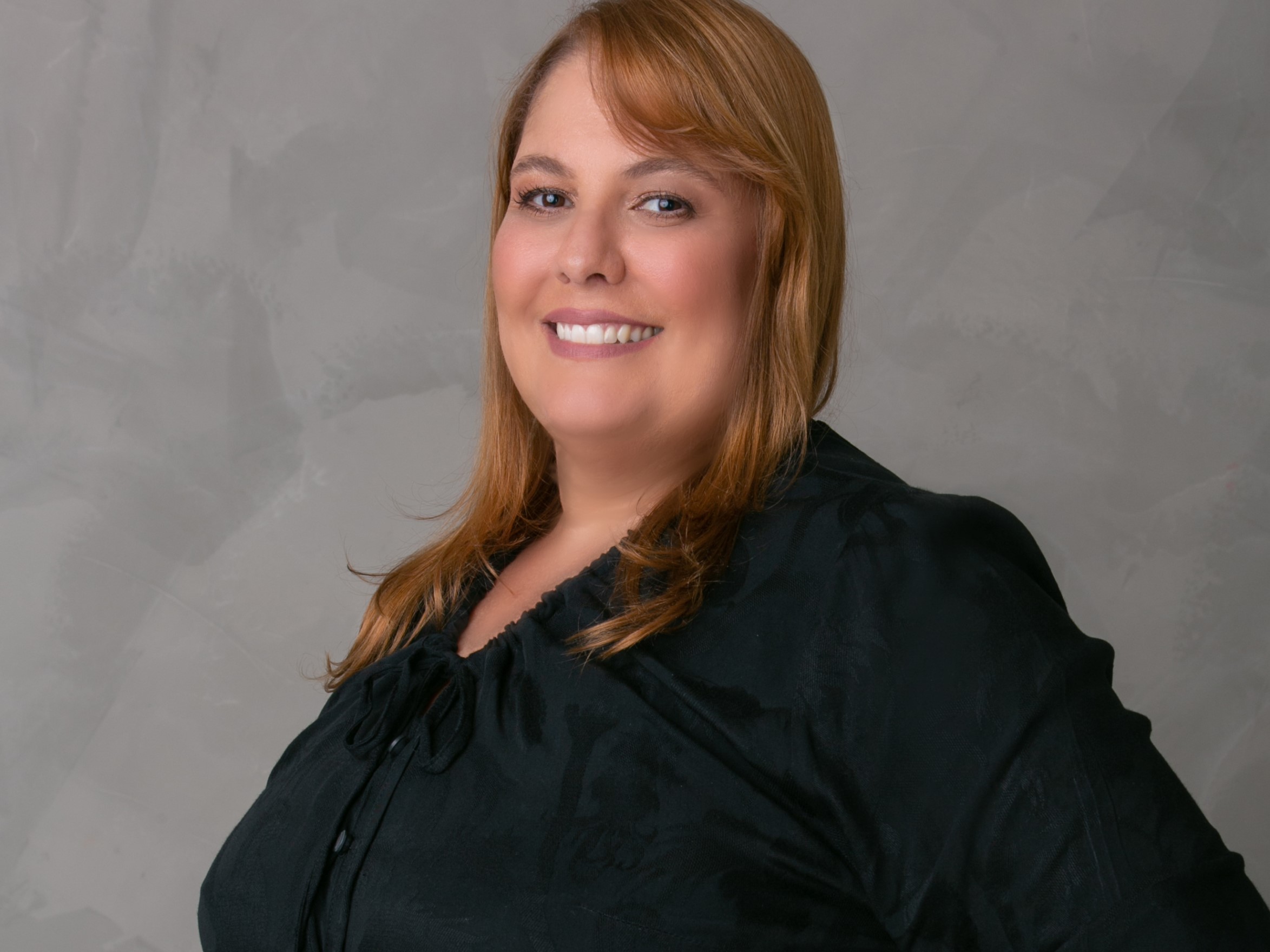 notícia Cantora Elda Peixoto inicia nova fase em sua carreira musical e anuncia novos singles 