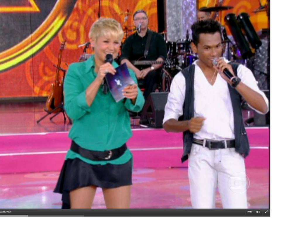 notícia Anderson Hartung canta 