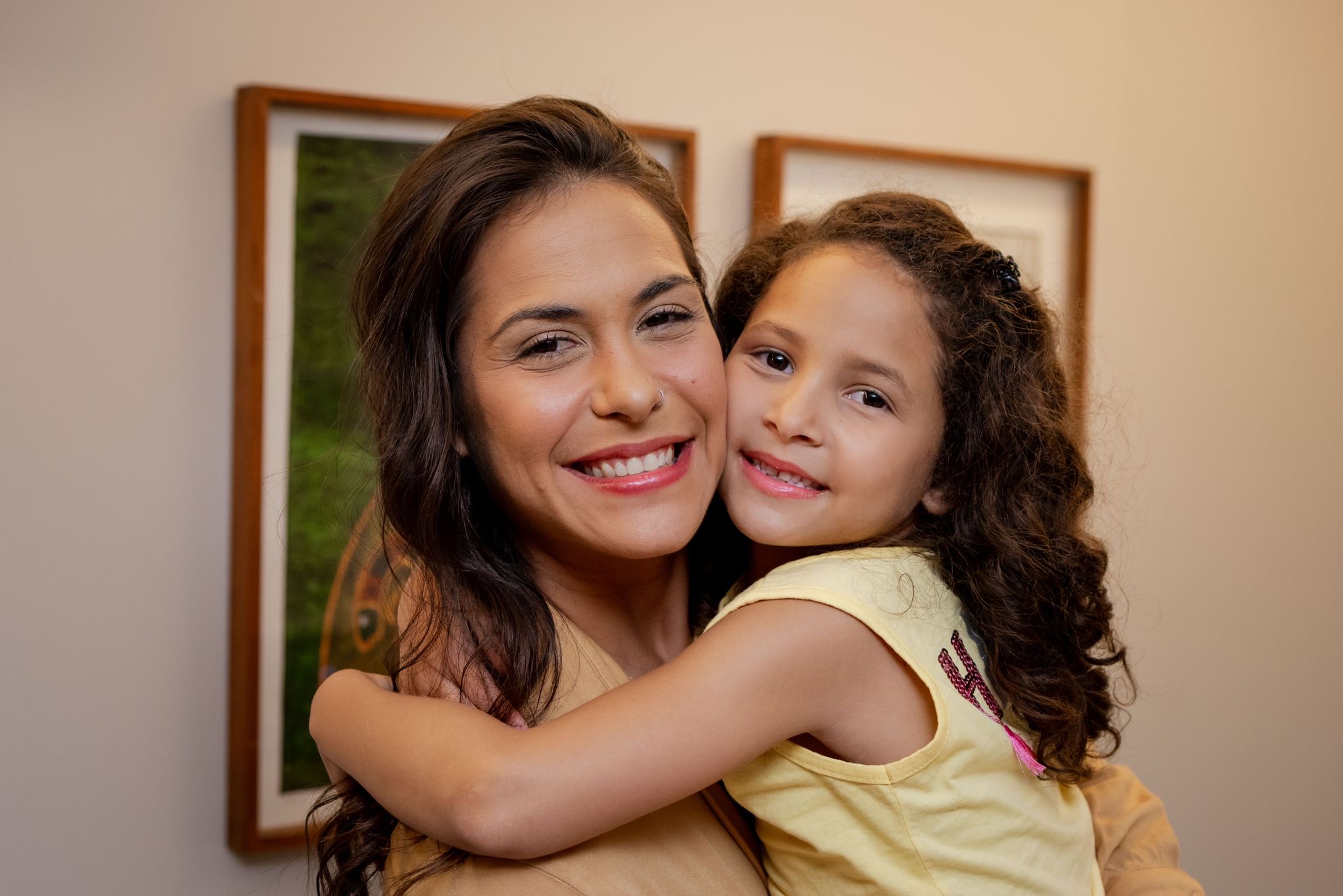 notícia Dia do Abraço: confira dicas para celebrar a data com mais aconchego e perfume
