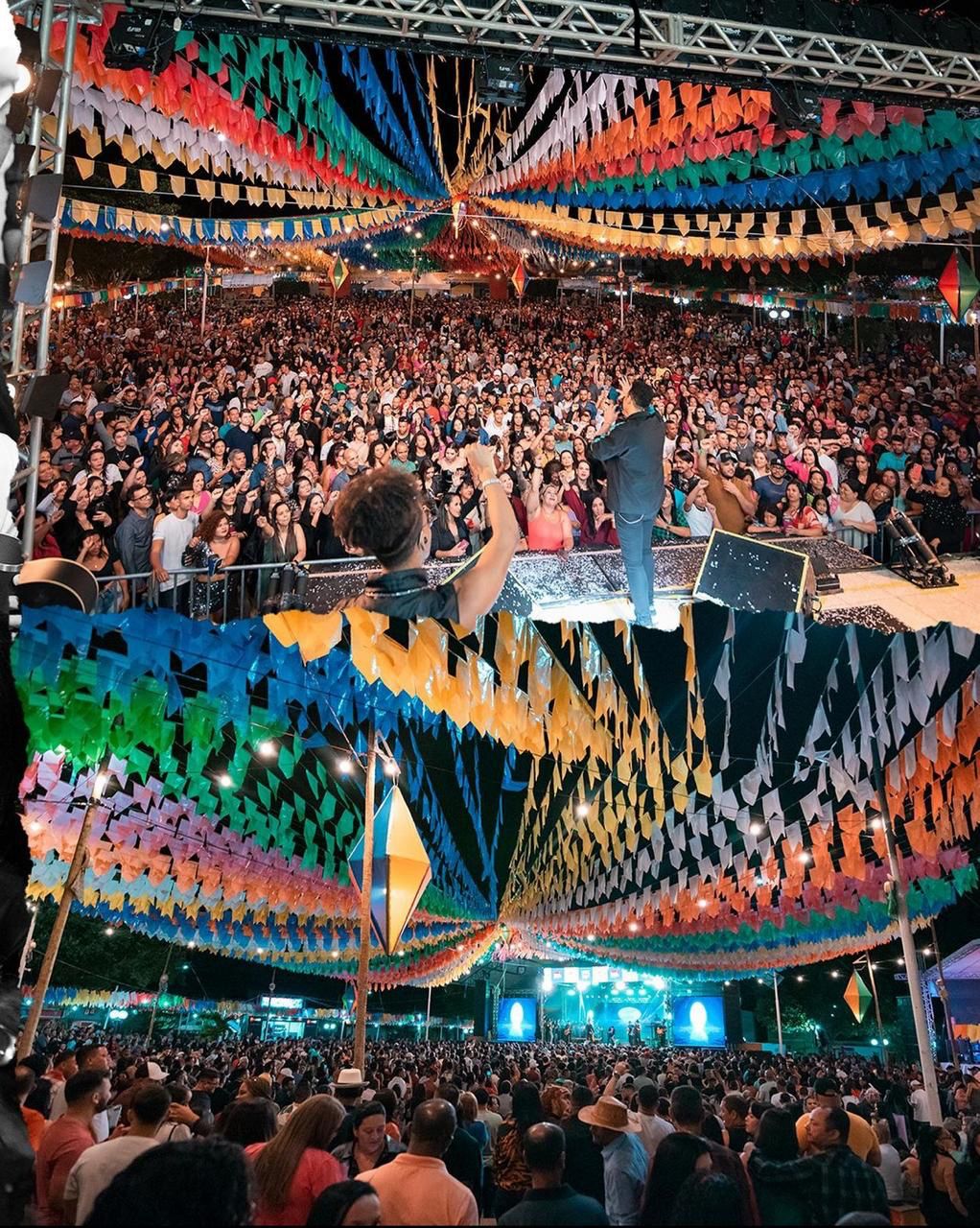 notícia Cantor Batista Lima agitou Rio do Pires