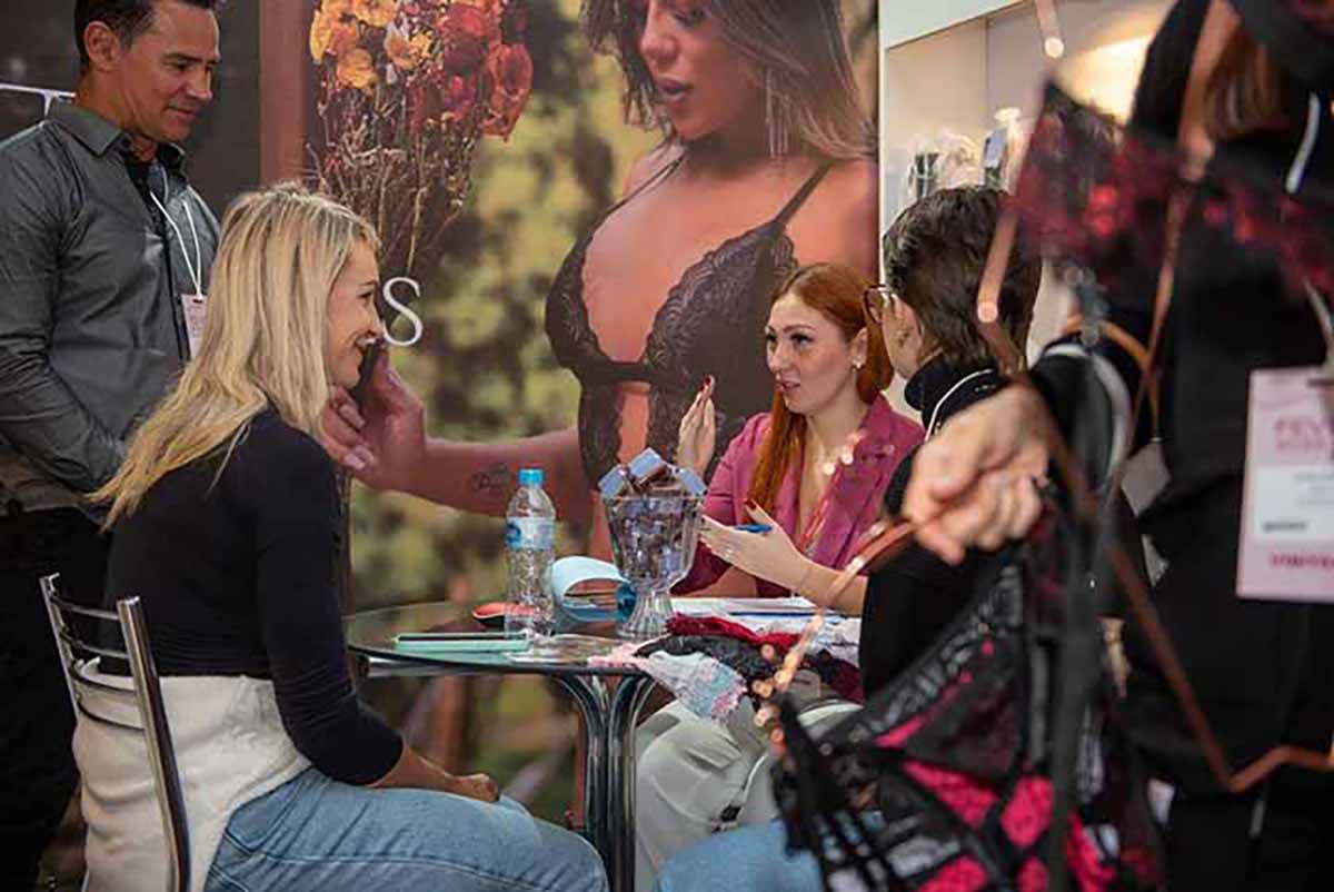 notícia Fevest Trend 2024: Inovação e sustentabilidade em destaque na Feira de Lingerie e Moda