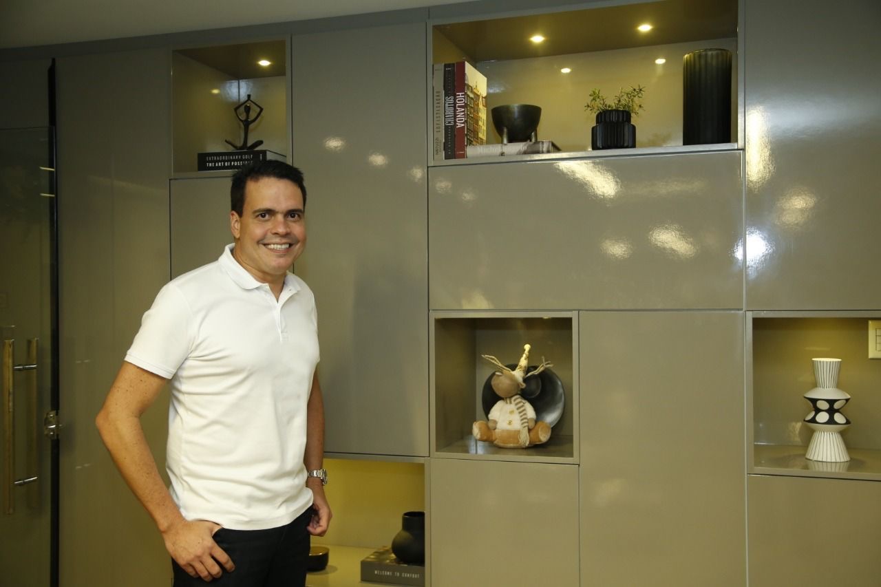 notícia Líder classista Fabiano Barreira celebra aniversário com festa no Iate Clube