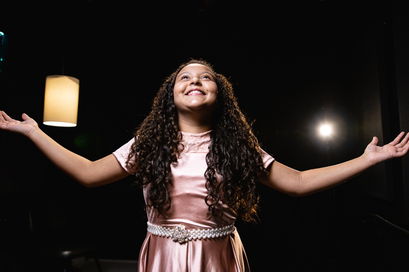 notícia Cantora Ingrid Vitoria lança o single 