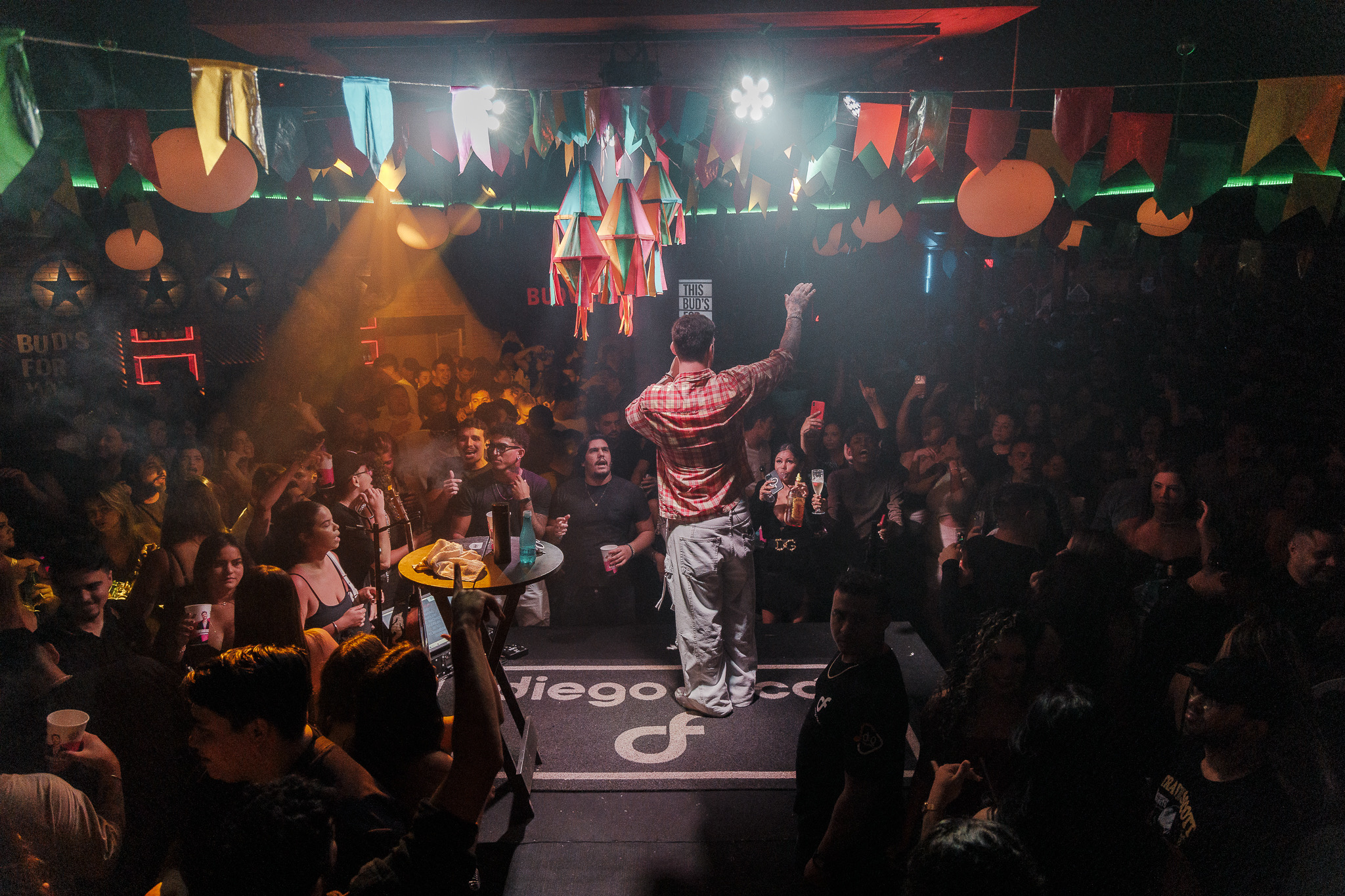 notícia Casa lotada e sucesso: primeira terça de Diego Facó no Austin esgota ingressos