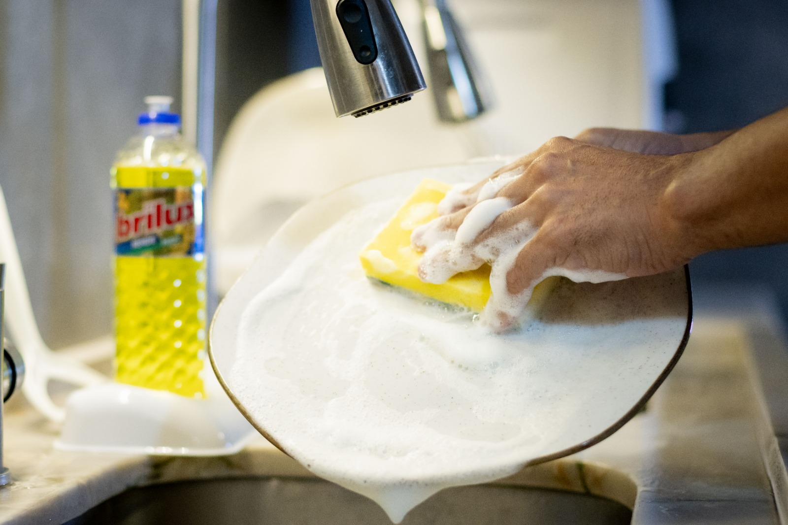 notícia Dia do Amigo sugere cuidados compartilhados em casa
