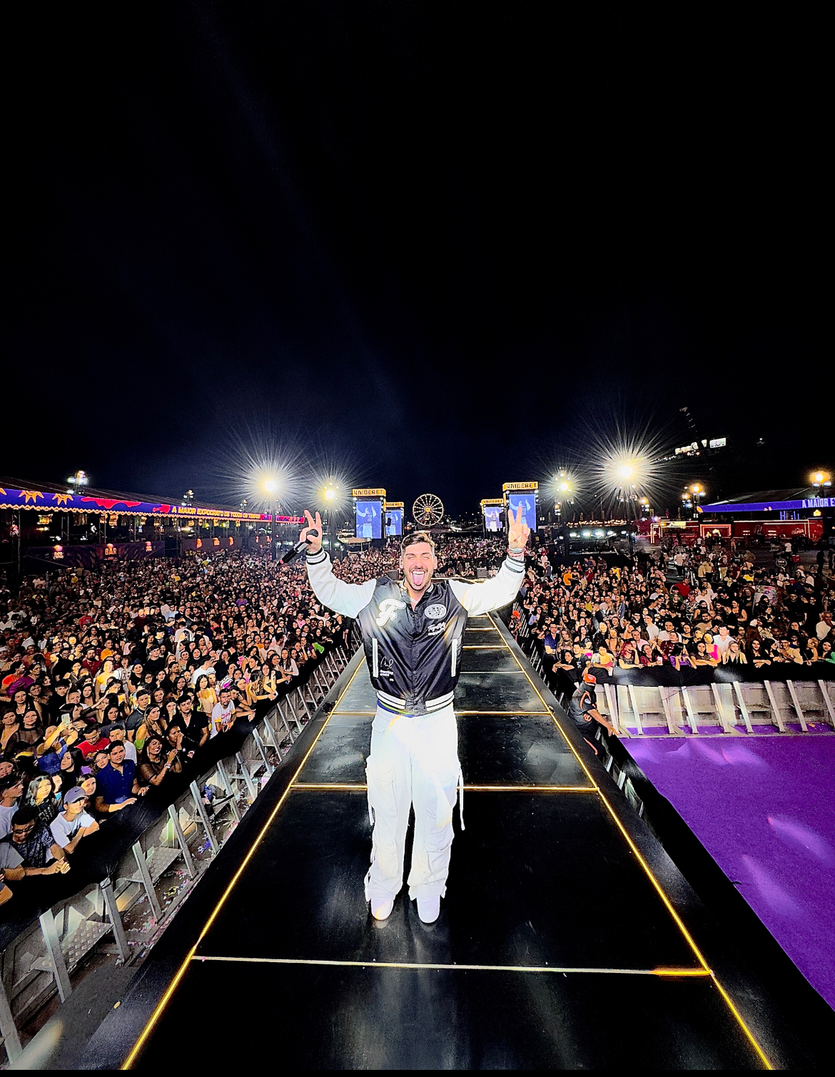 notícia Diego Facó arrasta multidão na Expocrato 2024