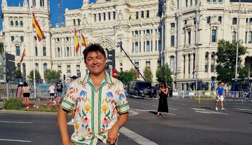 notícia Influenciador de turismo Ari Brasil curte temporada em Madrid e Segóvia na Espanha