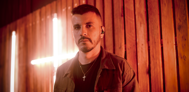 notícia Stéfanno Dias lança versão acústica de 