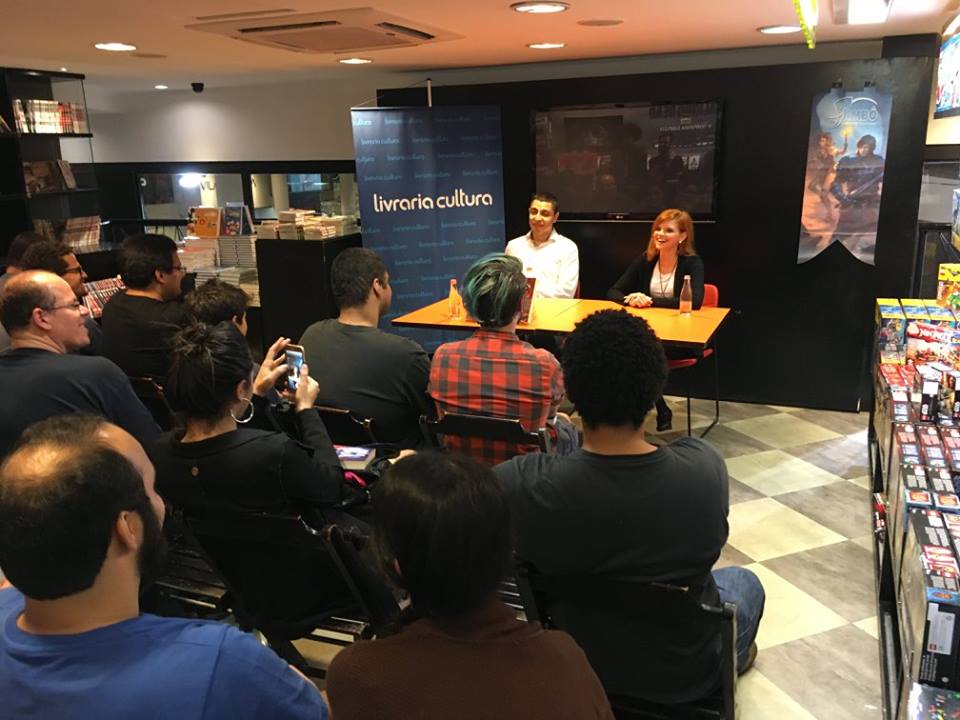 notícia A escritora Karen Soarele festejou mais um ano de vida. Confira também sua biografia