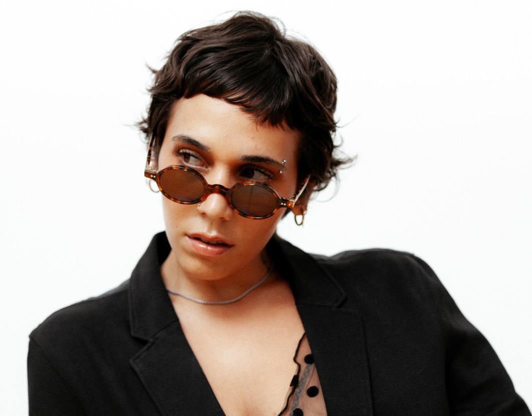 notícia Com produtores vencedores do Grammy, Georgia explora conceitos de casa em álbum “Toca”