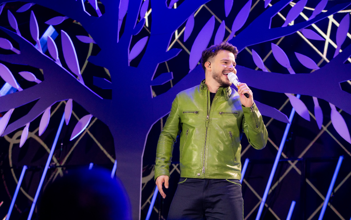 notícia Matheus Fernandes agita o Maré com sucessos e novos lançamentos