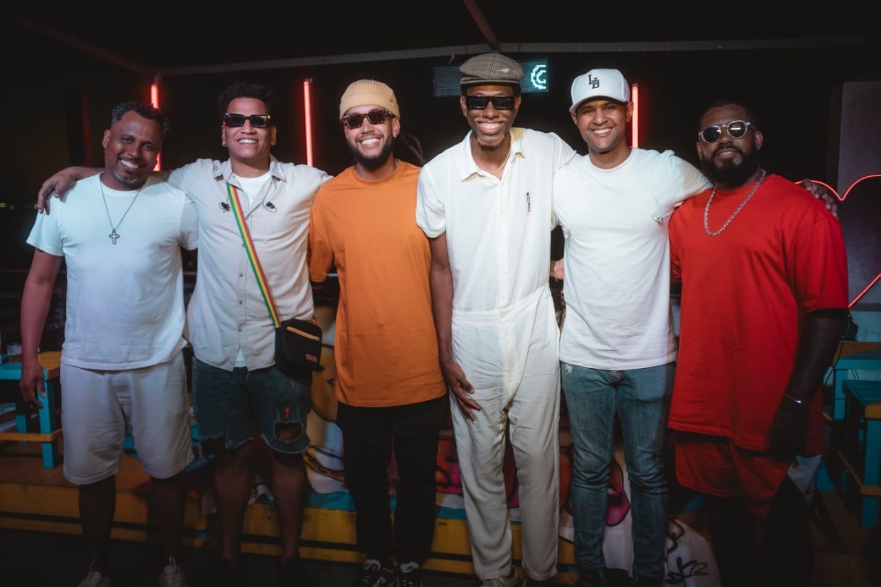 notícia Banda Fragmentos de Samba reúne música e arte na 13ª edição do projeto Fragmentos de Amor