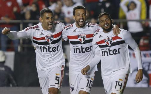 notícia Tricolor mantém boa fase e vence o rival Corinthians