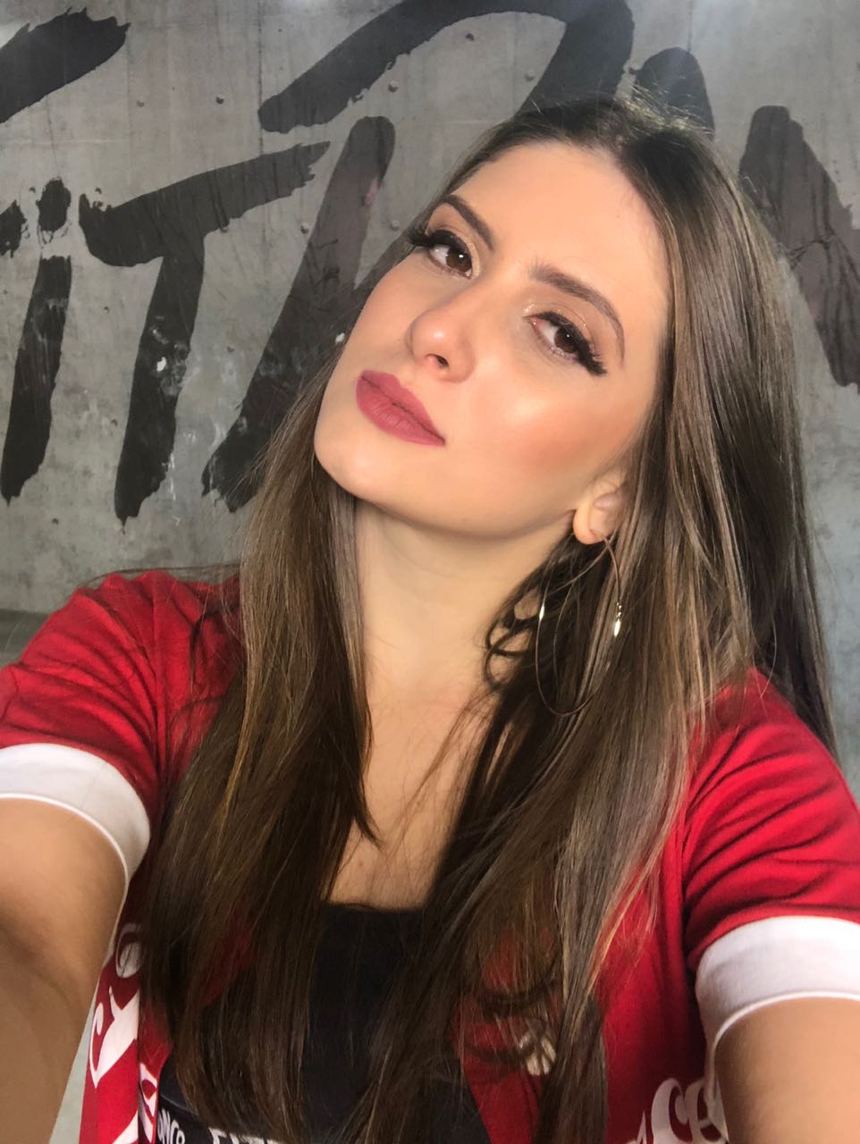 notícia Fernanda Salgado lança vídeo em parceria com o grupo 