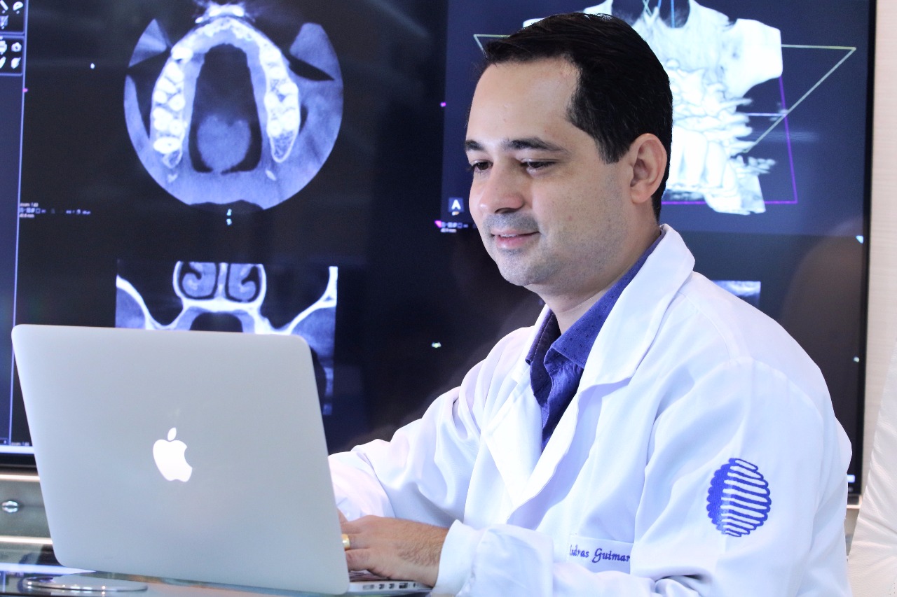 notícia Dr.Esdras Guimarães, Cirurgião-Dentista de Aracaju desenvolve a Oral Plus