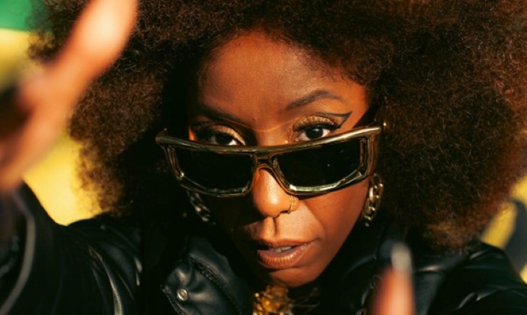 notícia “ESCUTA” É O SEGUNDO DISCO DA CARREIRA DE MIS IVY, E CHEGA COM TUDO PARA CELEBRAR 20 ANOS DE CARREIRA DA ARTISTA