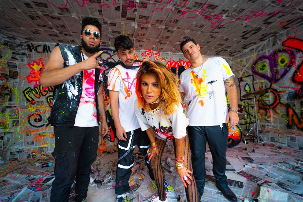 notícia Com produtor do Charlie Brown Jr, NUNA põe fim às relações tóxicas na inédita “Faz Um Favor”