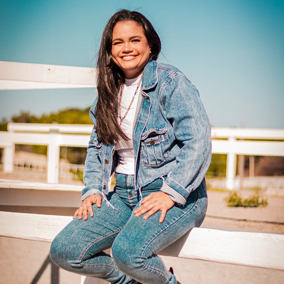 notícia Karollzinha Sanfoneira lança 'Encaixa Minha Senha' e traz força feminina para a vaquejada