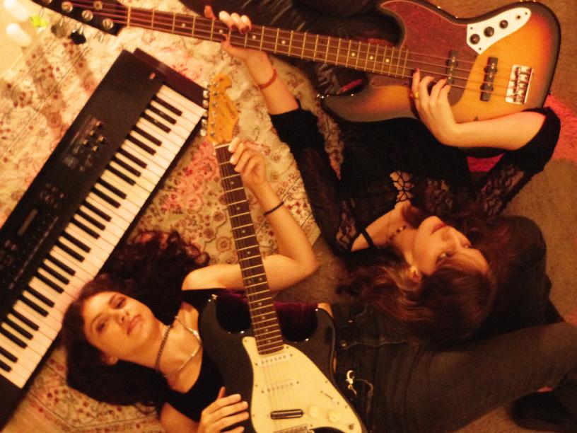 notícia Glau Bueno e Stellair lançam o EP Violent Delights