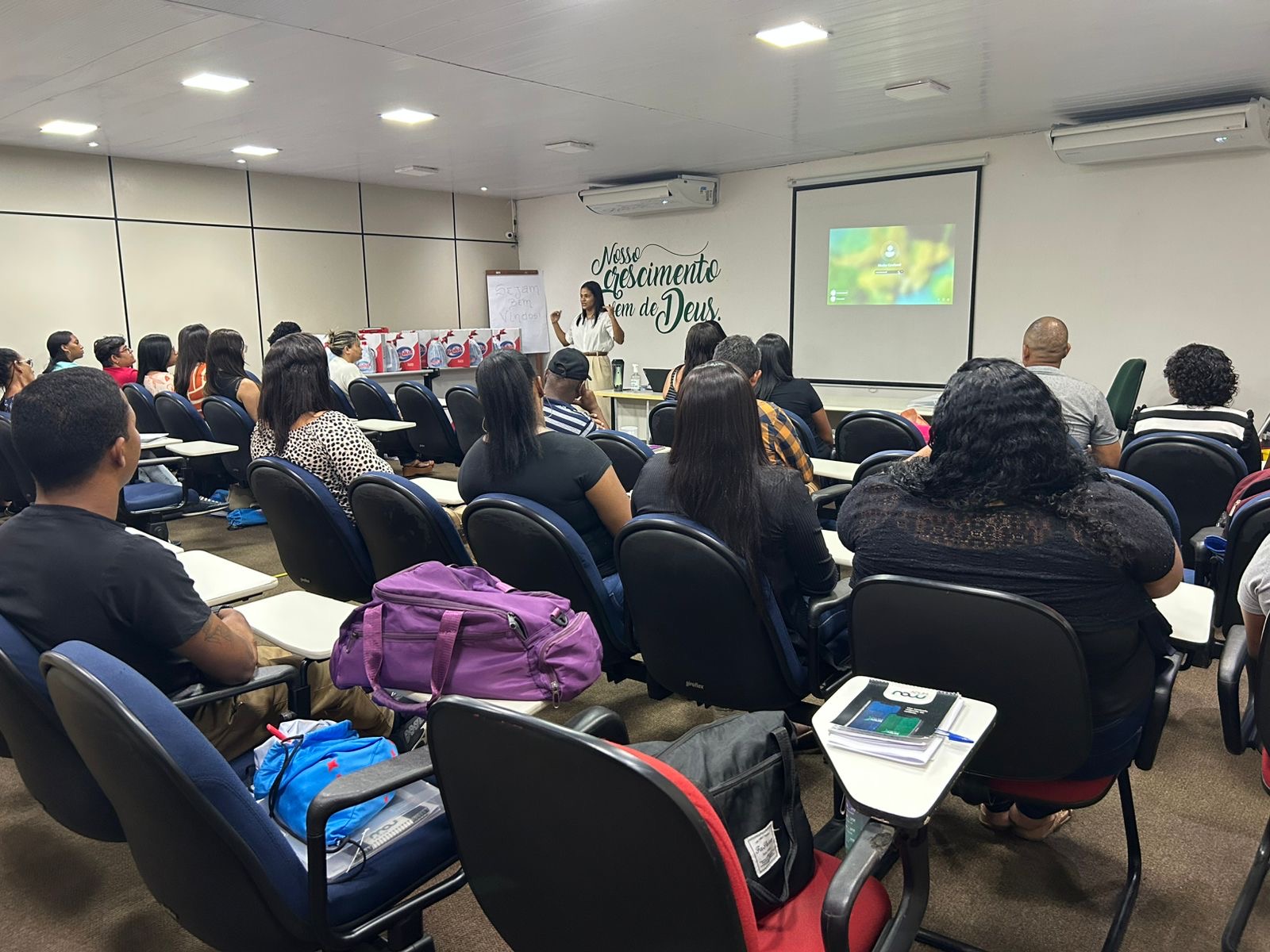 notícia Projeto da Brilux capacita profissionais da limpeza e amplia oportunidades no mercado