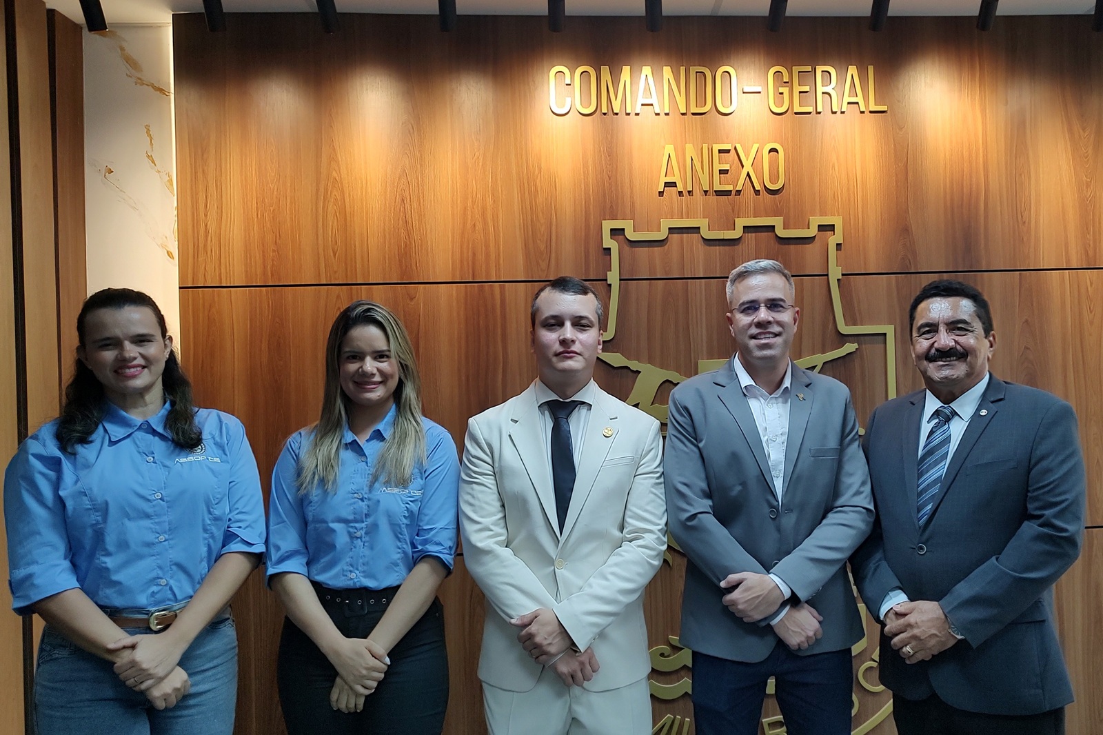 notícia Capitão Victor Falcão participa da Solenidade de Passagem do Comando Geral da PMCE