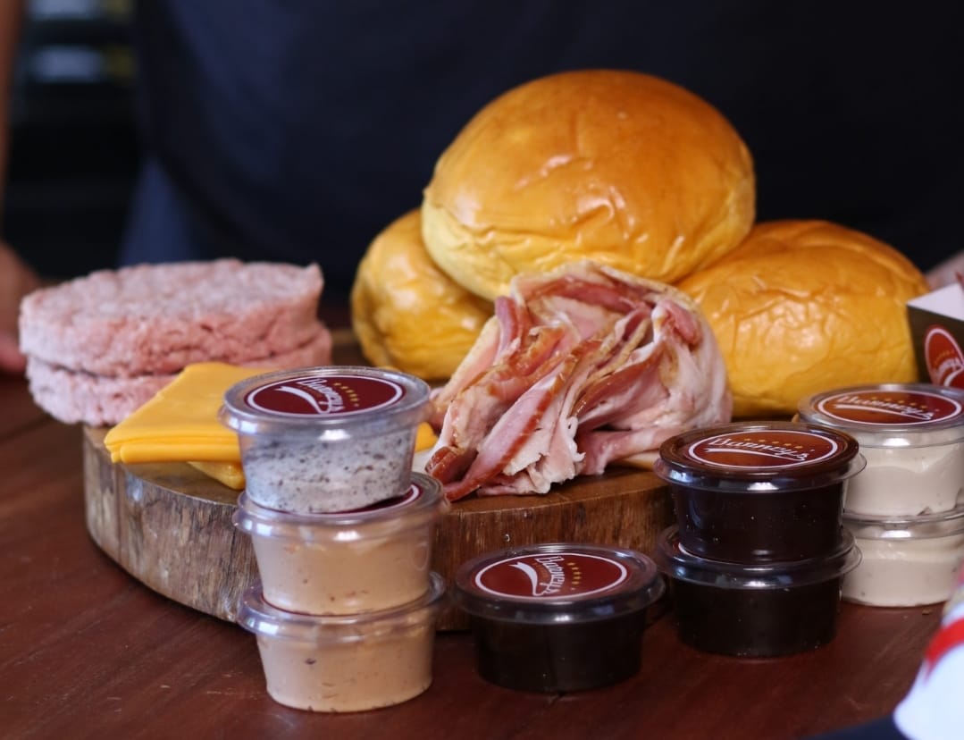 notícia Transforme seu Carnaval. Seja o Chef com os sabores do Barney’s Burger em casa