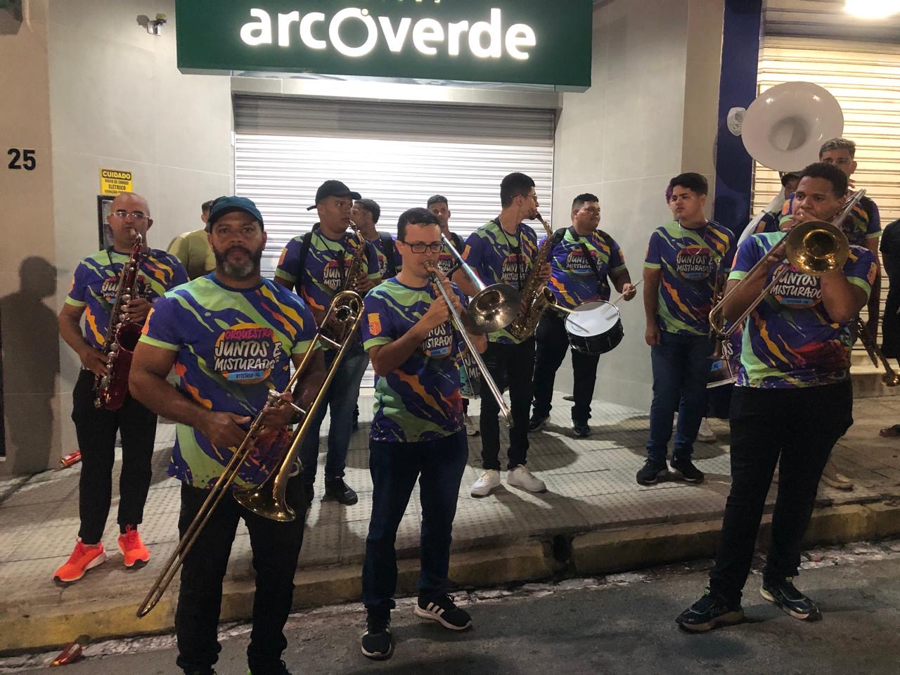 notícia Orquestra Juntos e Misturados é eleita a Melhor Orquestra de Frevo de 2025 em Vitória de Santo Antão
