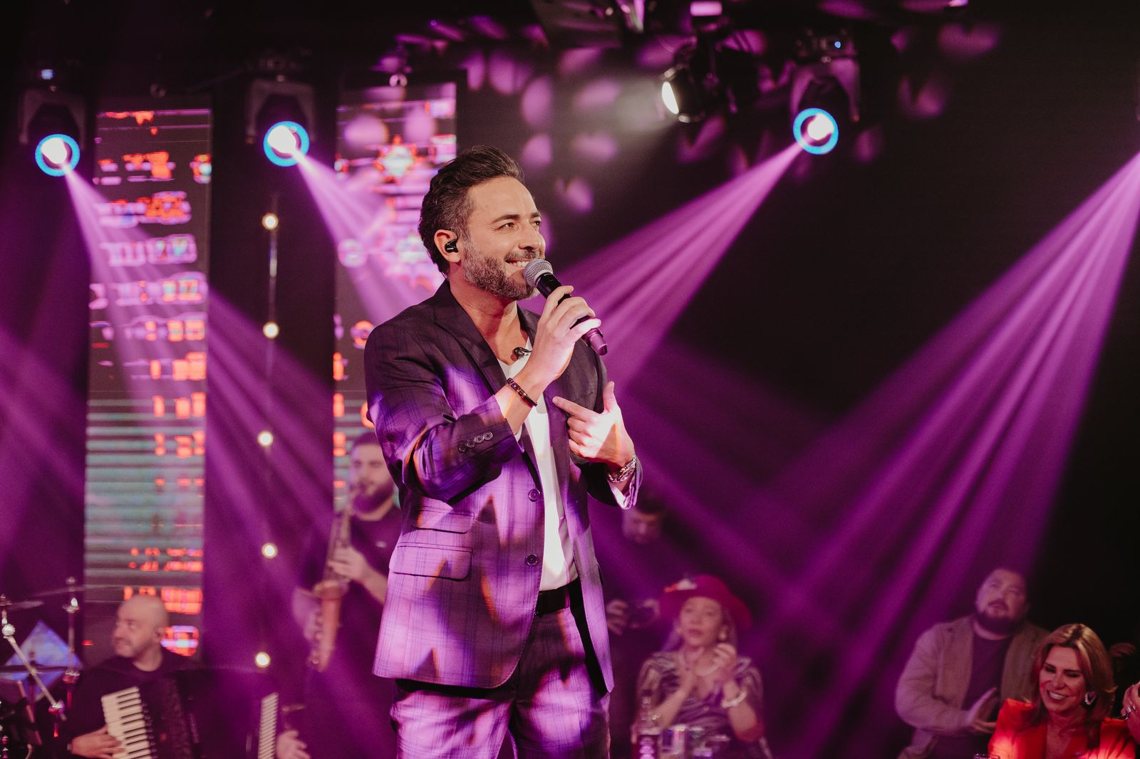 notícia Andre Galharte, um talento, uma voz que tem encantado o Brasil