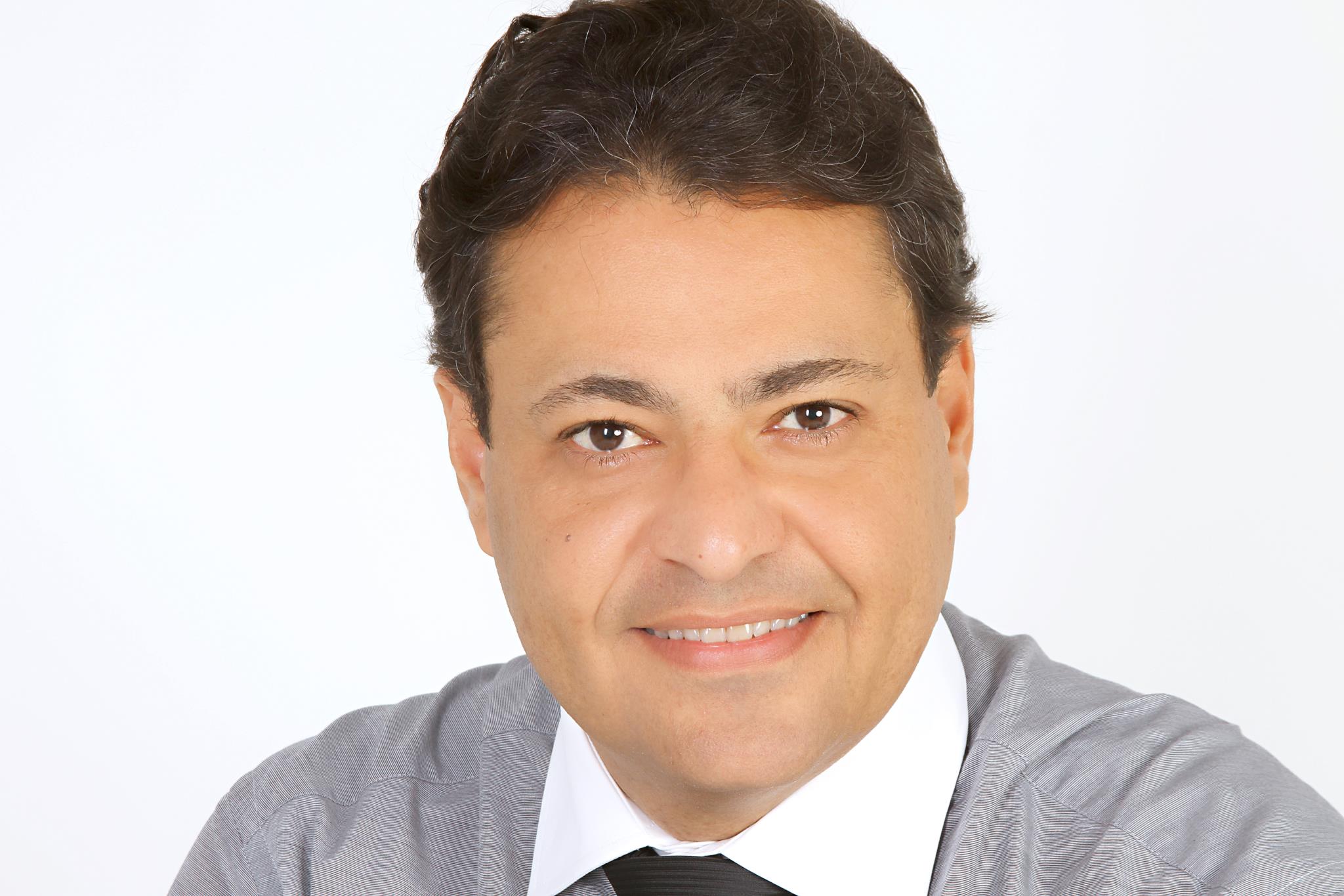 notícia Artista plástico inova a maneira de vender obras de arte 