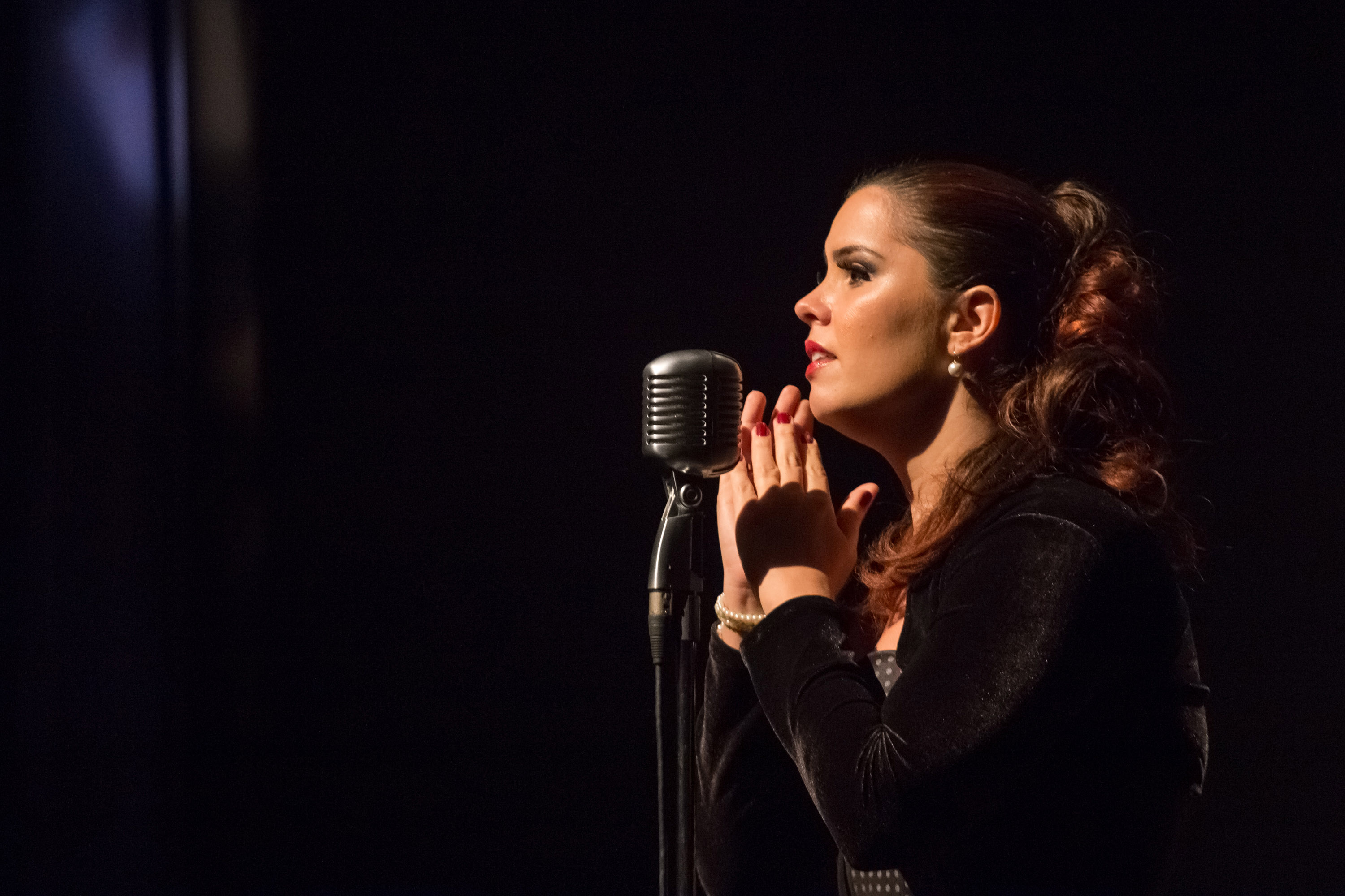 notícia Mona Canta Dalva: Mona Vilardo homenageia a Rainha do Rádio Dalva de Oliveira no Teatro Clara Nunes, na Gávea