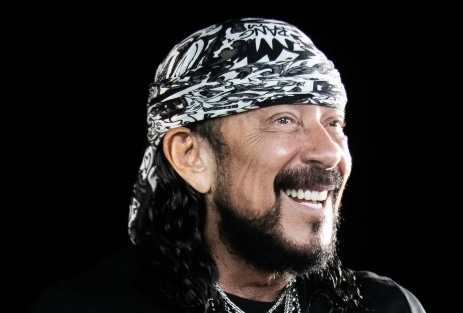 notícia Bell Marques, Felipe Amorim e Léo Foguete encerram o Playa Cumbuco 2025 com mistura de ritmos neste domingo (20)