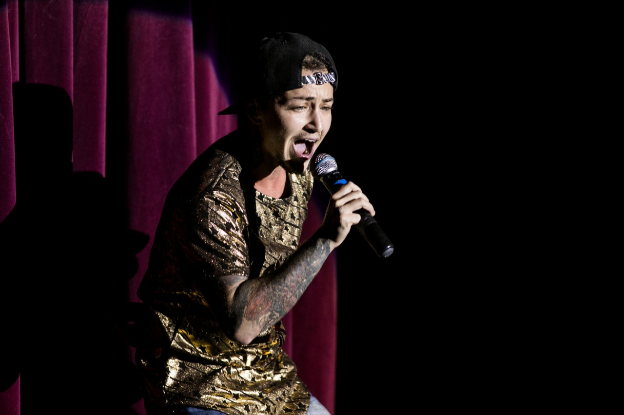 notícia Kaique Theodoro faz show de abertura na seletiva do concurso DragStar