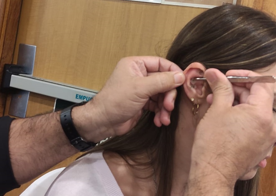 notícia O equilíbrio do corpo e da mente pode estar na sua orelha