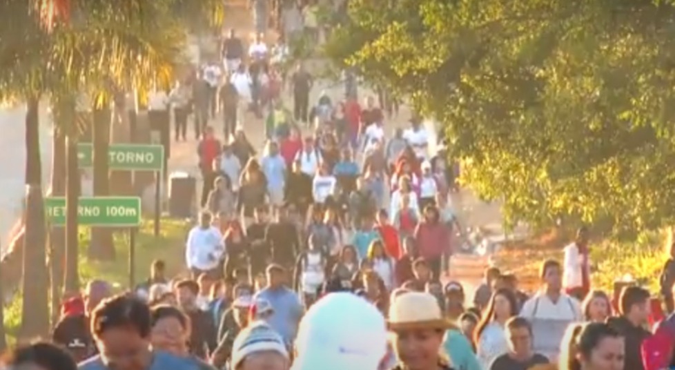 notícia Romaria do Divino Pai Eterno 2025: Prefeitura de Trindade (GO) estima incremento na renda per capita de 24%