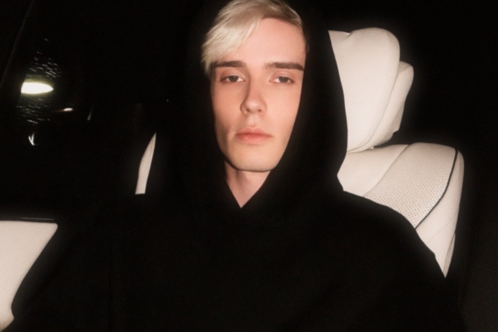 notícia Davi Santos lança “2 AM – Acoustic Session” com mensagem sobre reencontro com Deus