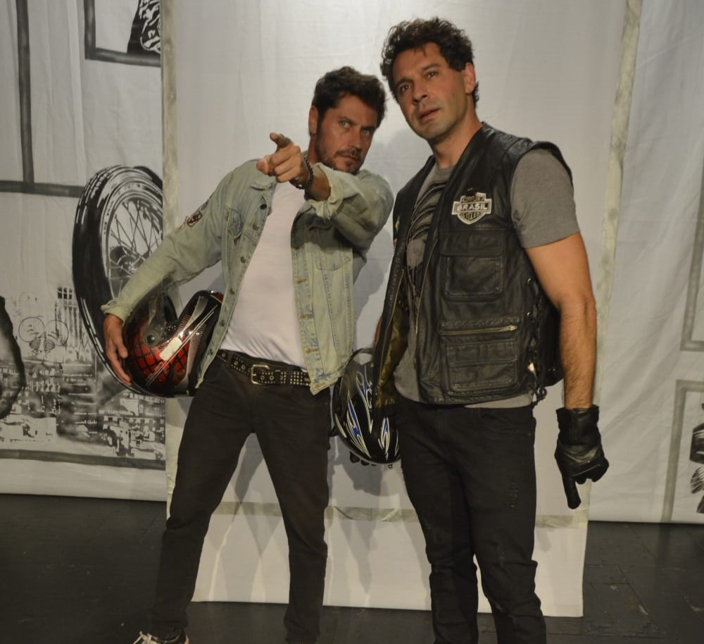 notícia João Baldasserini e Fernando Val fazem única apresentação da peça 