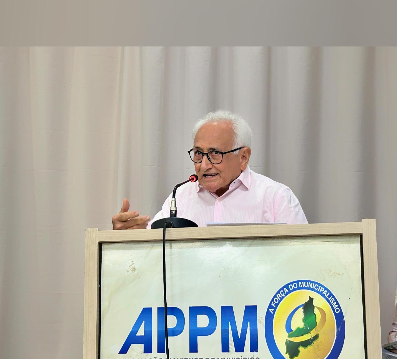 notícia Dr. Magno Pires: muitos em um só