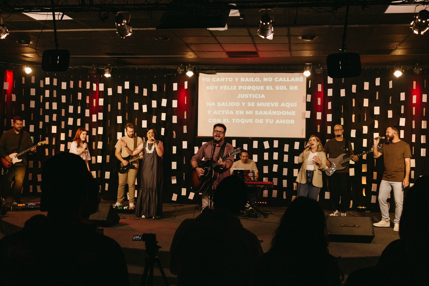 notícia Carlinhos Falsetti lança “Canto y Bailo” e celebra um tempo de cura e renovo