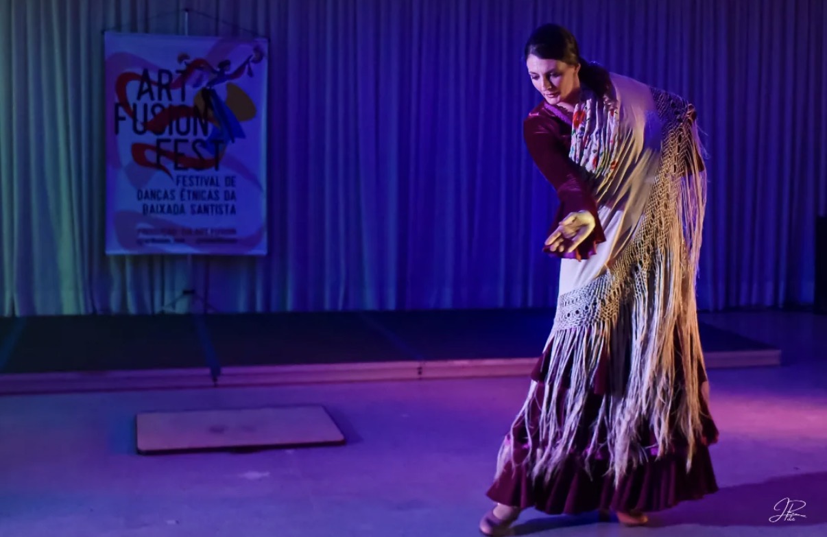 notícia Thaís Caniati constrói pontes entre emoção e técnica no Laboratório Flamenco