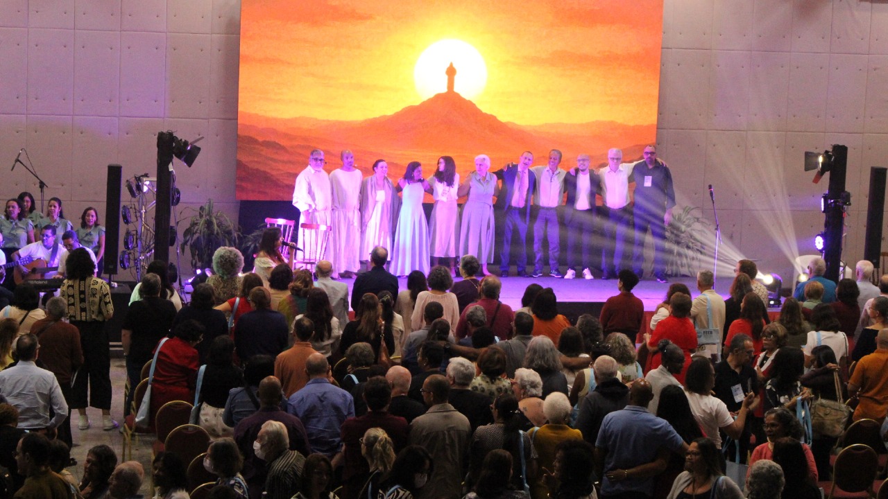 notícia Noite artística abre o 21º Congresso Espírita da Bahia no Fiesta