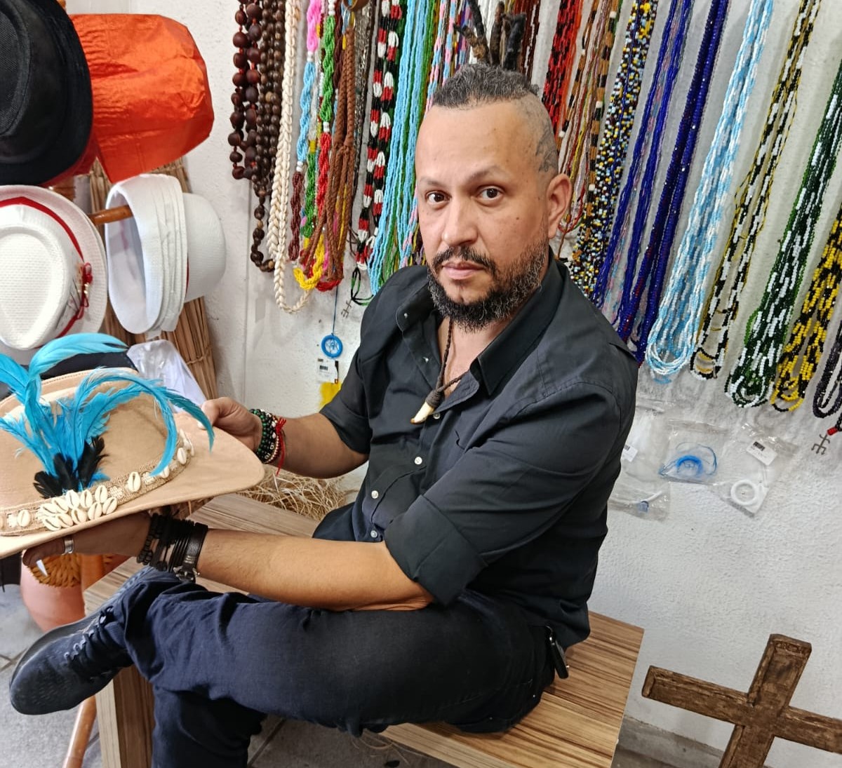 notícia Leo Birochi empreende ao revolucionar no cenário de artigos religiosos