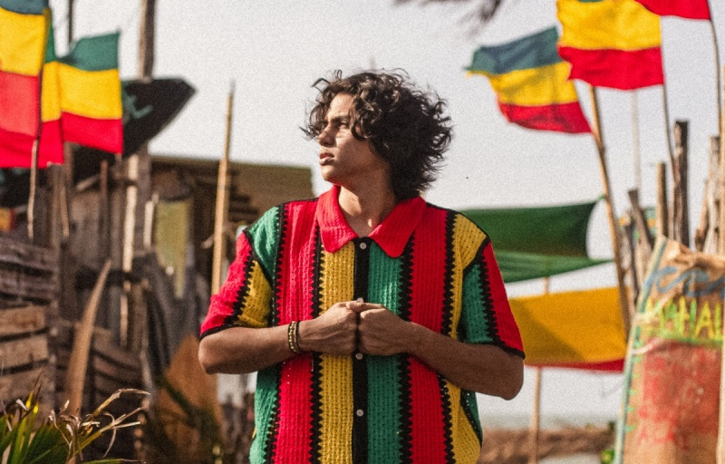 notícia João Beydoun lança seu álbum de estreia “Deu Reggae” e celebra a força do legado familiar