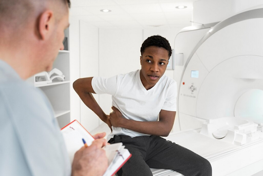 notícia Tecnologias facilitam diagnósticos ortopédicos, mas desigualdade de acesso é obstáculo