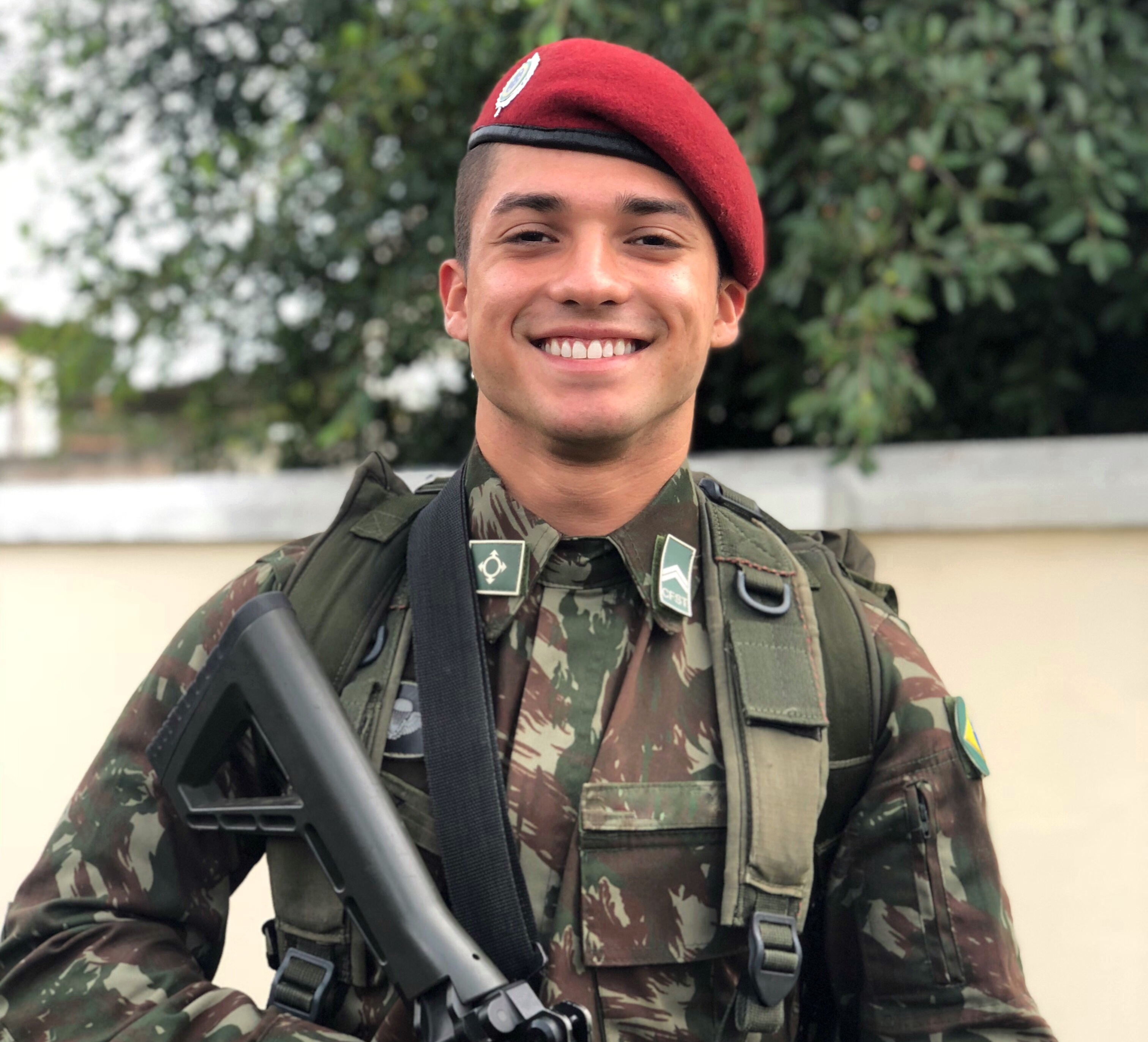 notícia Conheça Ricardo Ferraz, o militar gato do Rio de Janeiro que é o novo sucesso das redes sociais