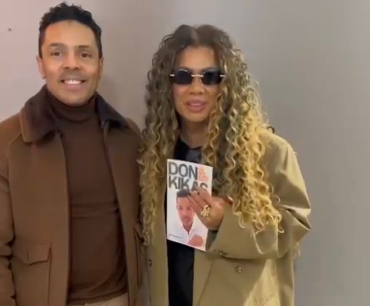 notícia Middah Borges grava videoclipe em Portugal ao lado de Don Kikas e recebe autobiografia do artista angolano