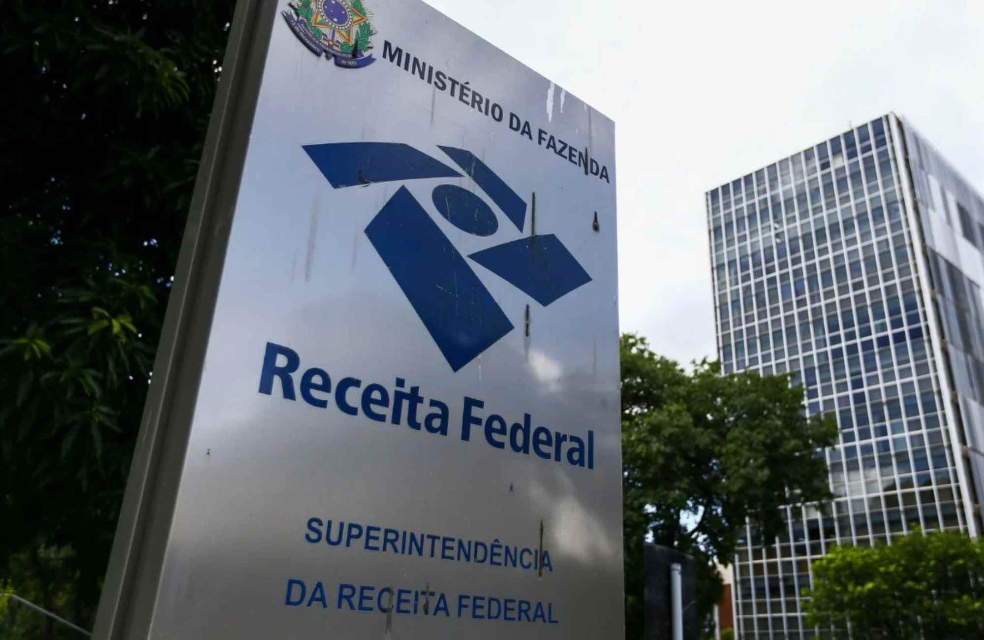 notícia Concurso Receita Federal: tudo sobre cargos, salários e como funciona a seleção