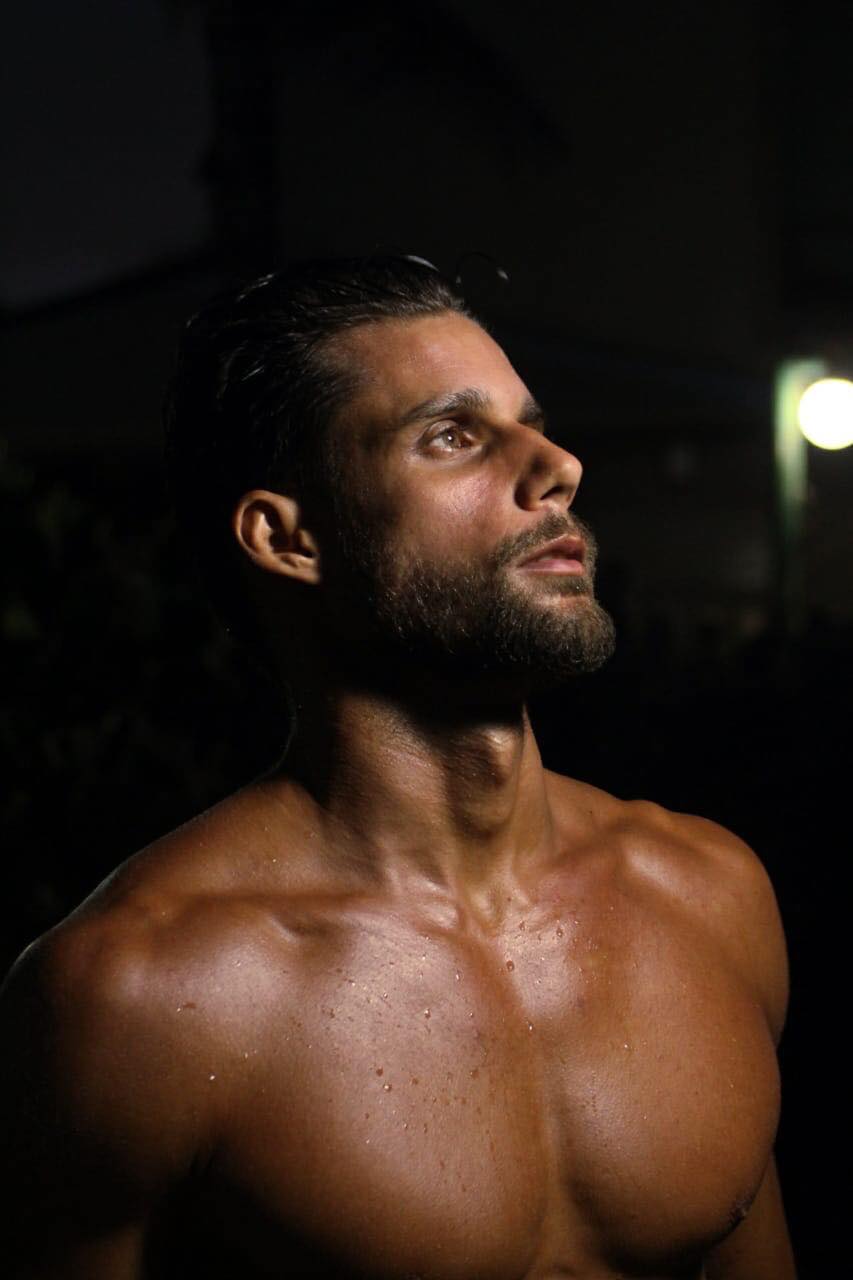 notícia  Modelo baiano na mira da Globo